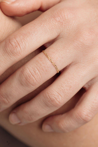 【FRICA】Rectangle Chain Ring Figaro Chain Link Ring- Stacking Gold Rings – Mermaid Haus