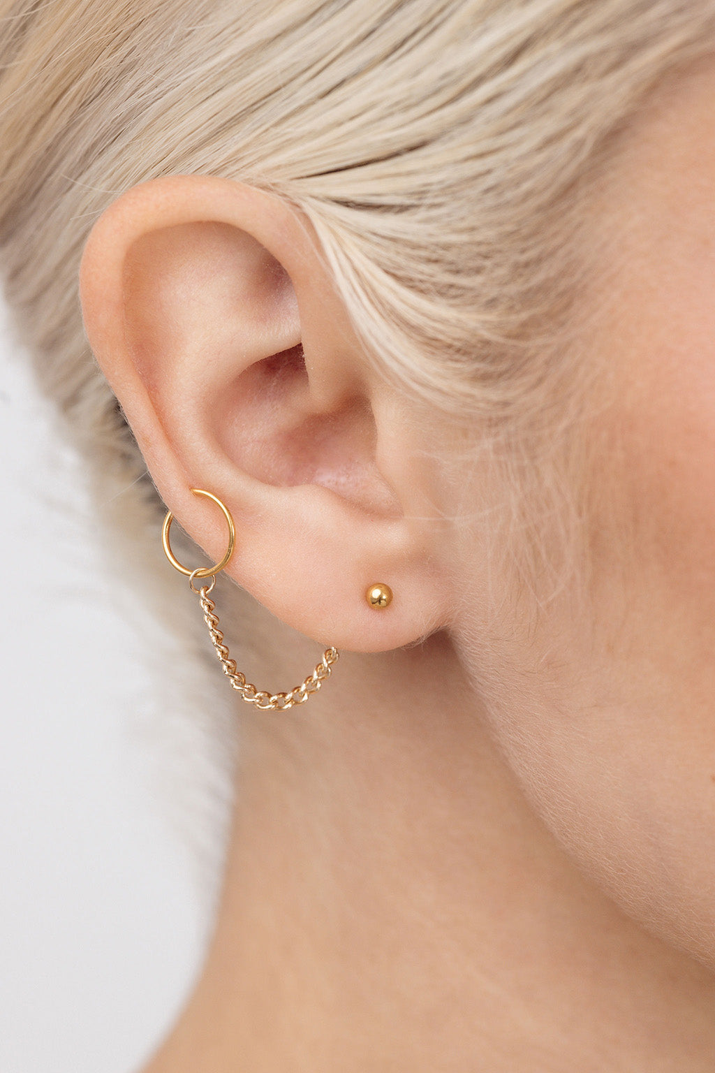 yellow gold loretta ear link